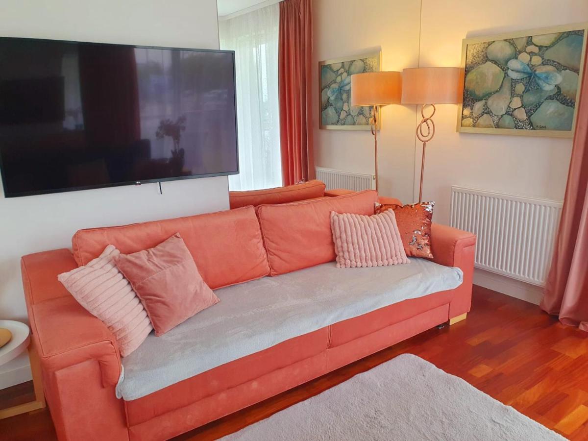 Apartament Comfort I Kołobrzeg Kültér fotó
